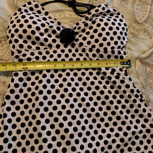 Kenneth Cole Black & White One Piece Swimsuit Size XL EUC - Picture 3 of 7